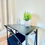 Plaistow Home Near Custom House Excel Free Parking